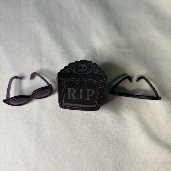 LOL SURPRISE Dusk Raven Pets - Picture 4 of 5